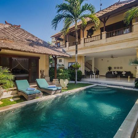 Villa Krisna Seminyak  Exterior photo
