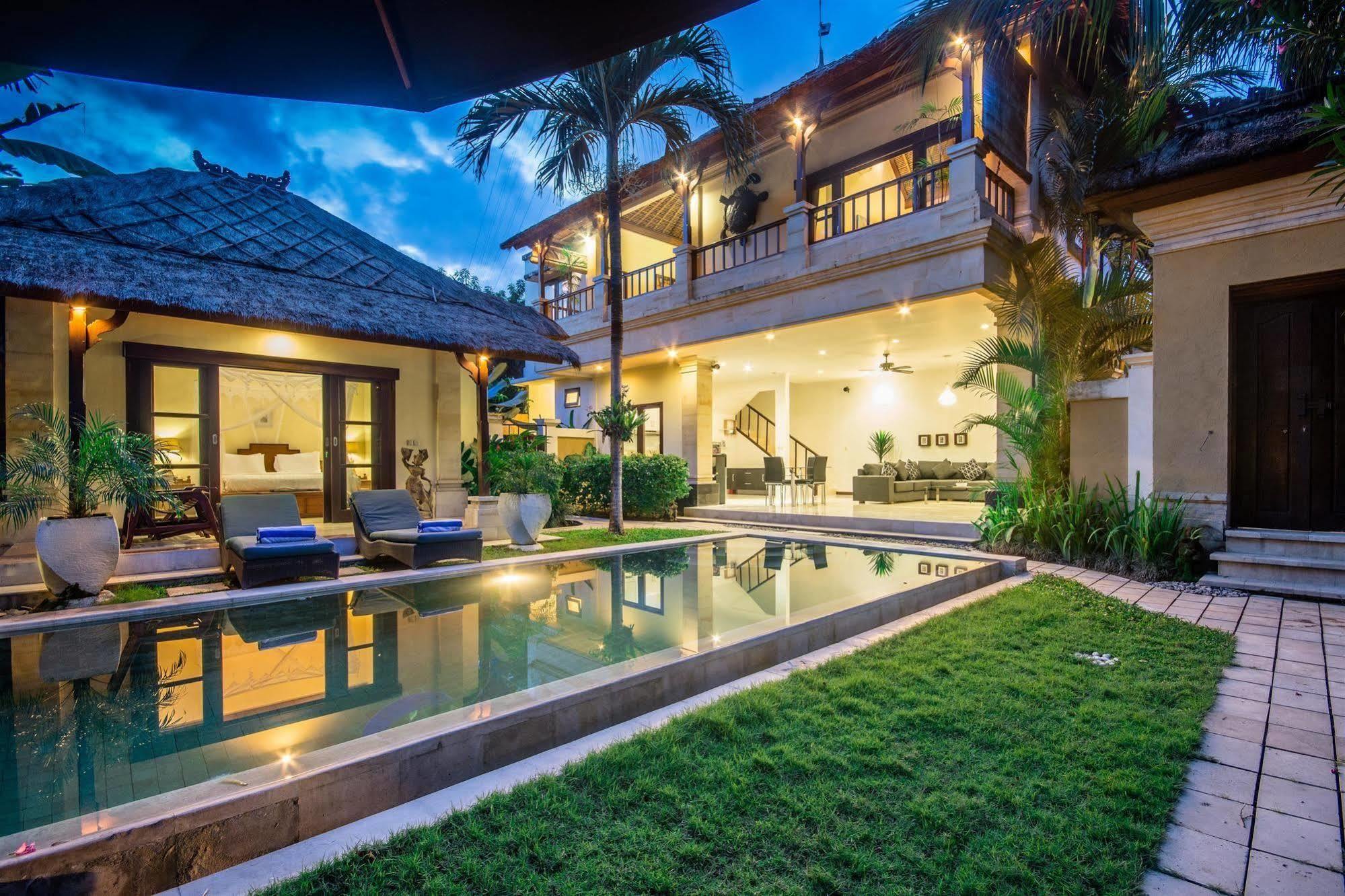 Villa Krisna Seminyak  Exterior photo