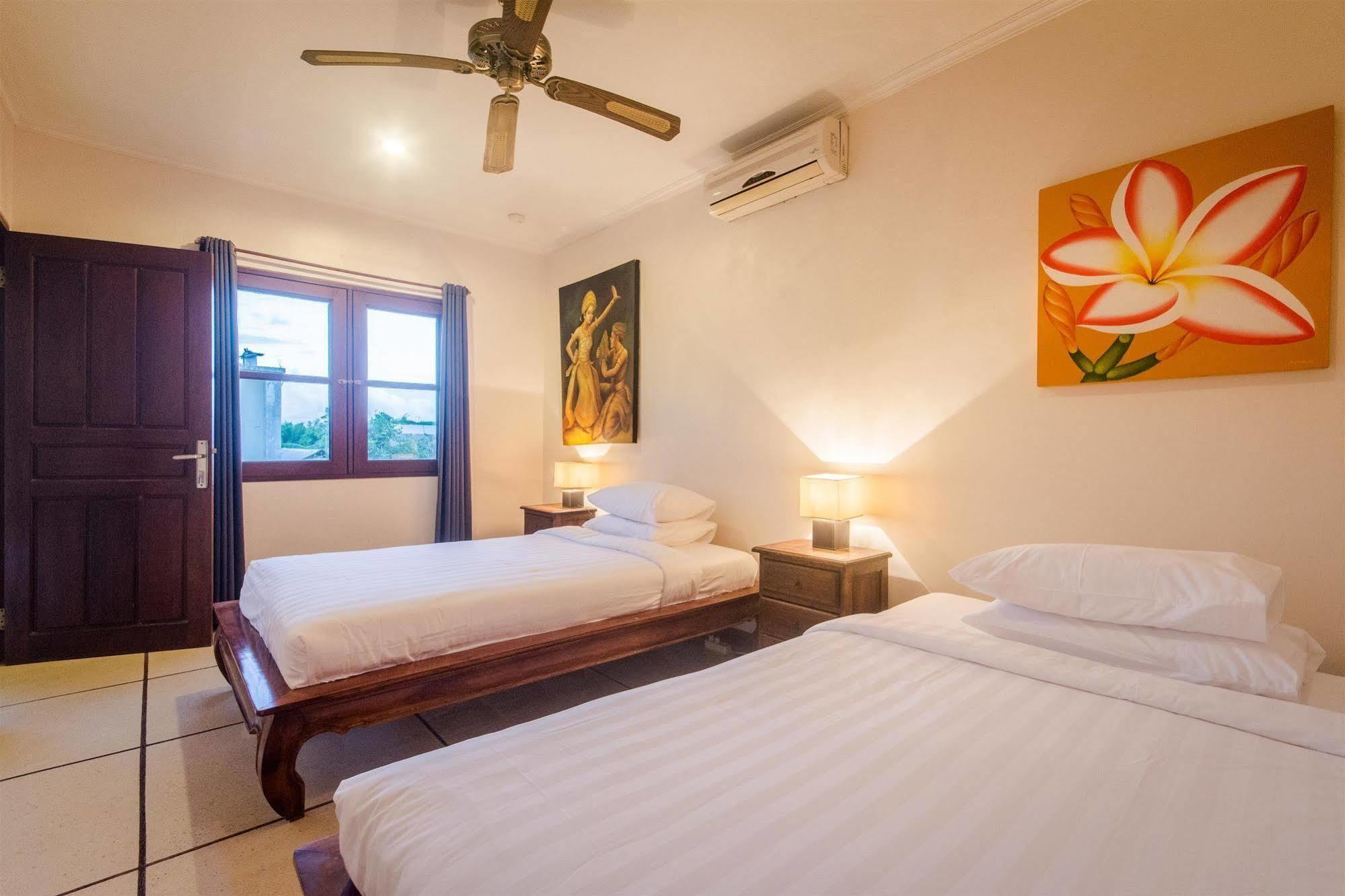 Villa Krisna Seminyak  Exterior photo
