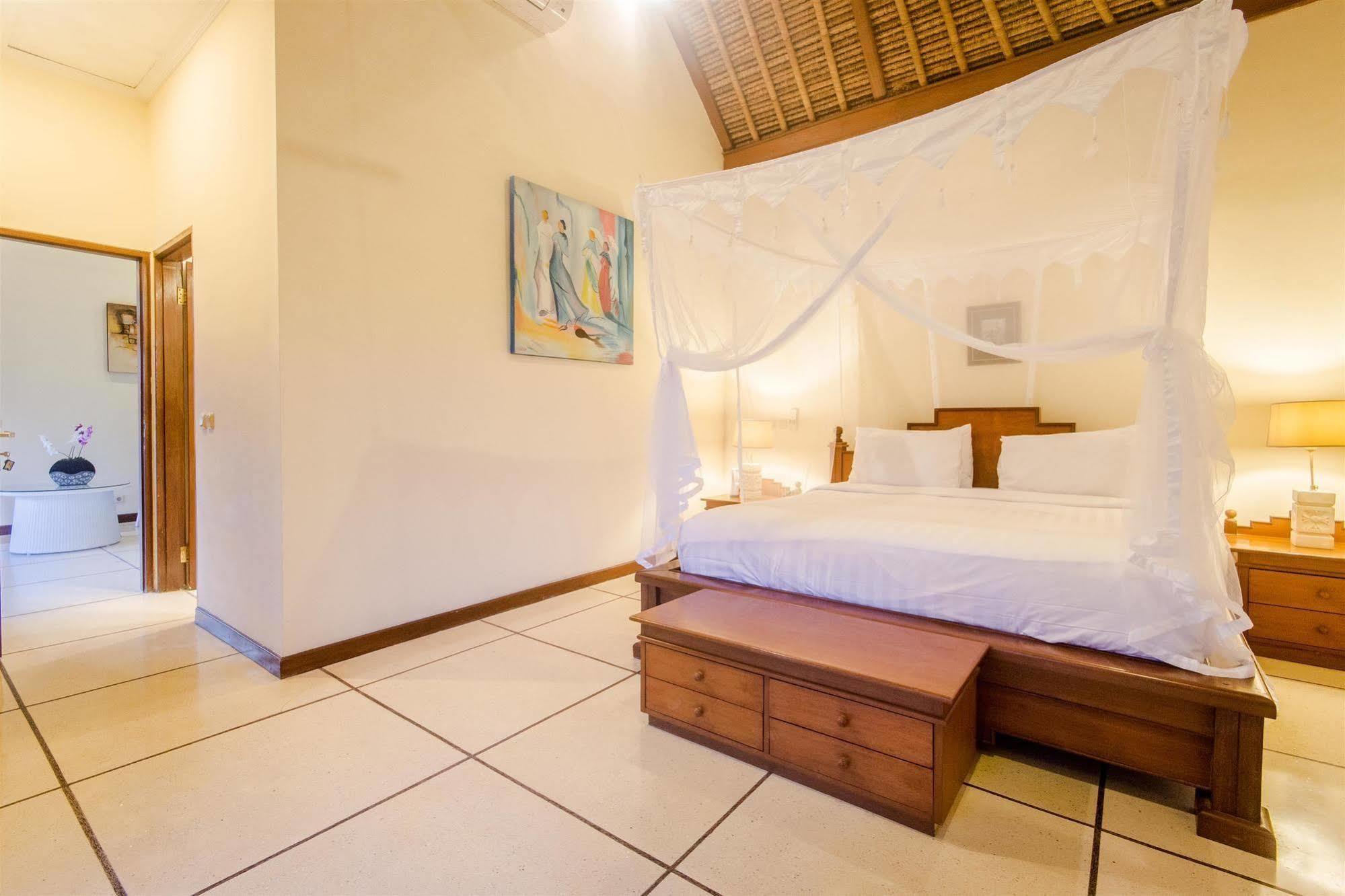 Villa Krisna Seminyak  Exterior photo